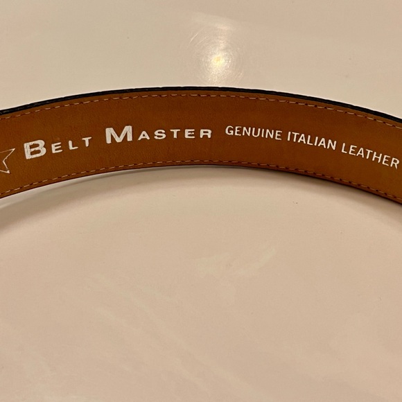 Black Belt with Ornate Buckle - Picture 6 of 12